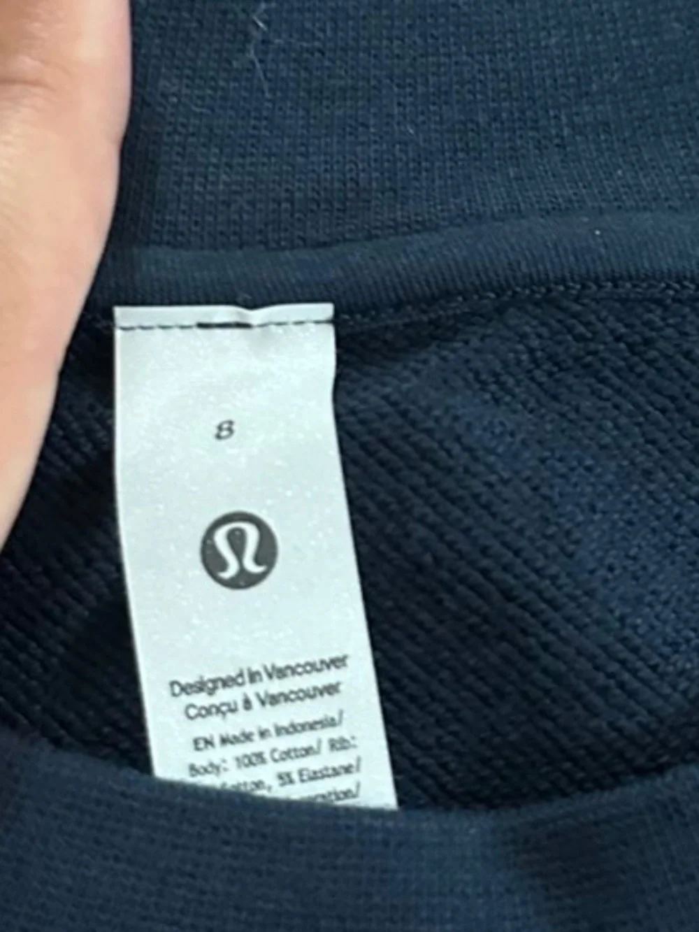 Lululemon Perfectly Oversized Cropped Crew size 8 Navy-NWT